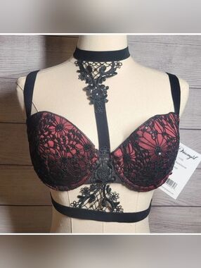 Black Lace-Overlay Red Push-Up Bra with Decorative Harness